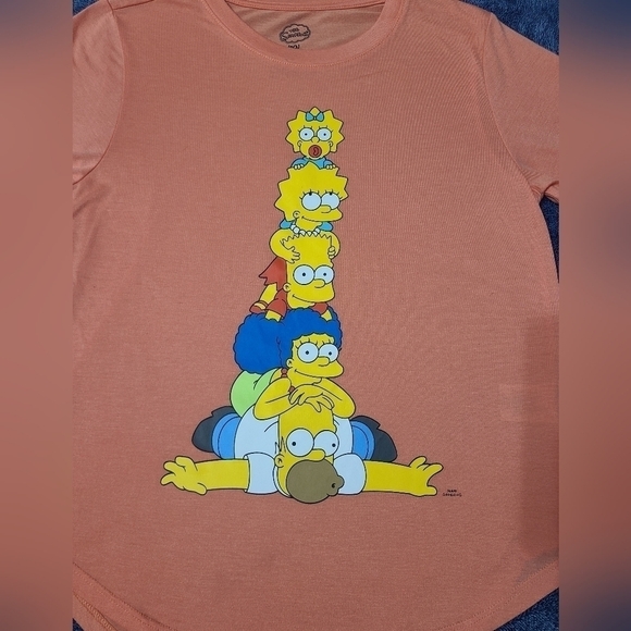 The Simpson T-shirt size large - Picture 2 of 2